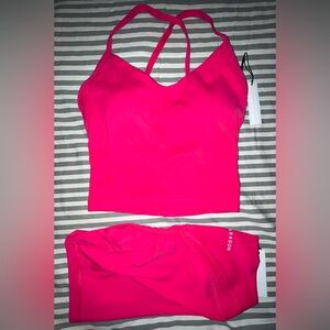 Paragon Fitwear RecStretch Plus Icon 5” Short and Studio Bra in Passion Size M